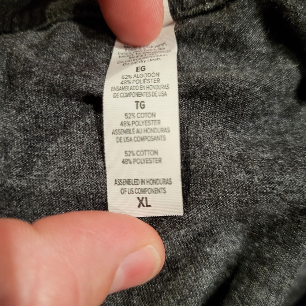 Canvas Heathered Charcoal Grey Hand to the Queen Graphic Print T-Shirt Womens XL - Picture 6 of 6